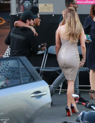 Jennifer Lopez [ jennifer-lopez ] - Just some fun in the cabin with  hardworkertn