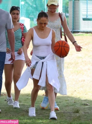 Jennifer Lopez [ jennifer-lopez ] - can you tell how much I love dressing up