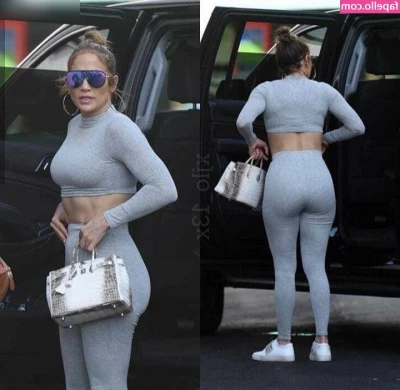 Jennifer Lopez [ jennifer-lopez ] - Just because it s dark and gloomy doesn t mean you shouldn t wake up