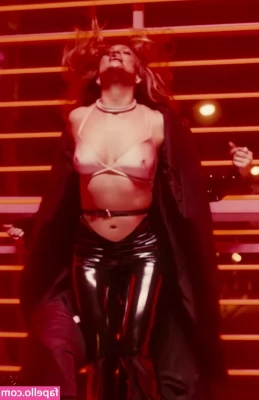 Jennifer Lopez [ jennifer-lopez ] - Yes  Daddy  Anything for you