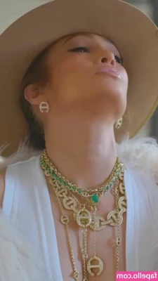 Jennifer Lopez [ jennifer-lopez ] - Hello maravilhosos     Curiosamente  meus vídeos dançando fizeram