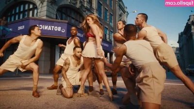 Jennifer Lopez [ jennifer-lopez ] - Competition again boys. I will do a live video here and pick out the