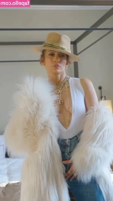 Jennifer Lopez [ jennifer-lopez ] - I ve had some posts ready for a minute now and I m ready to start