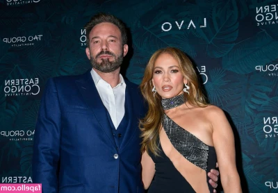 Jennifer Lopez [ jennifer-lopez ] - Have you ever wanted to peak in on somebody showering? What about me? part 1