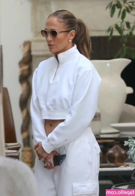 Jennifer Lopez [ jennifer-lopez ] - Patiently waiting for you in my DM s   don t take too long part 2