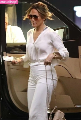 Jennifer Lopez [ jennifer-lopez ] - Volevo presentarvi il mio nuovo amico