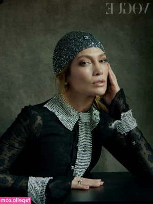 Jennifer Lopez [ jennifer-lopez ] - Who's excited for new content? 😉