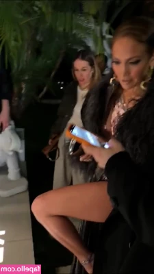 Jennifer Lopez [ jennifer-lopez ] - happy saturday!! 💕
