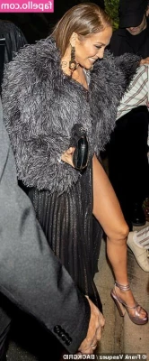 Jennifer Lopez [ jennifer-lopez ] - Lets start with old pics stay tuned for the rest