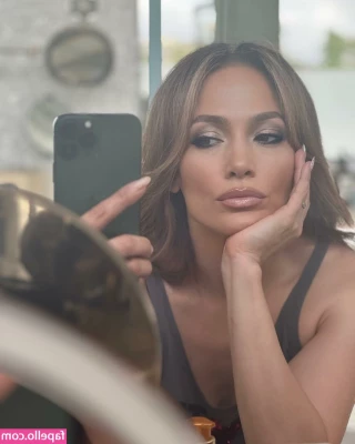 Jennifer Lopez [ jennifer-lopez ] - Come here baby