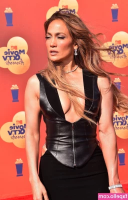 Jennifer Lopez [ jennifer-lopez ] - A special message