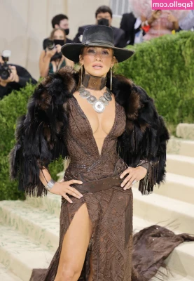 Jennifer Lopez [ jennifer-lopez ] - Stream started at 11 25 2019 05 24 pm