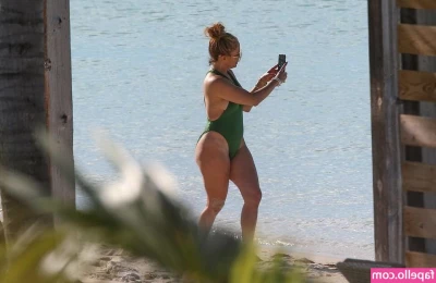 Jennifer Lopez [ jennifer-lopez ] - I bet I can make your mind wonder...! 🔥