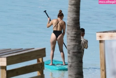 Jennifer Lopez [ jennifer-lopez ] - Today was rough....I only got 2.5 hrs sleep last night and was non