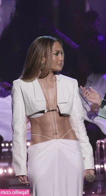 Jennifer Lopez [ jennifer-lopez ] - Cake stuffing 🍰🍰  After a few pieces of cake… I just love the