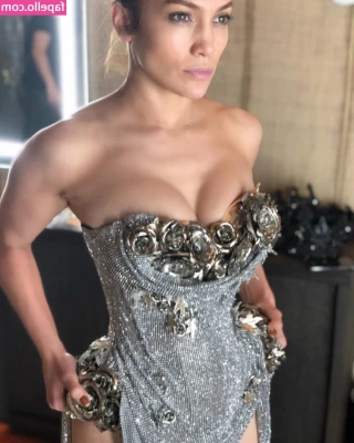 Jennifer Lopez [ jennifer-lopez ] - This dress is perfect for quickies   quick access