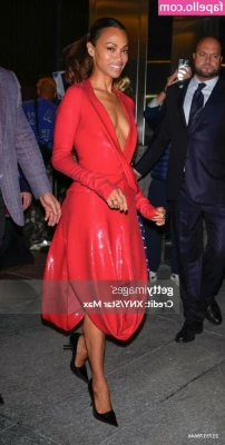 Zoe Saldana [ zoe-saldana ] - Christmas Fun