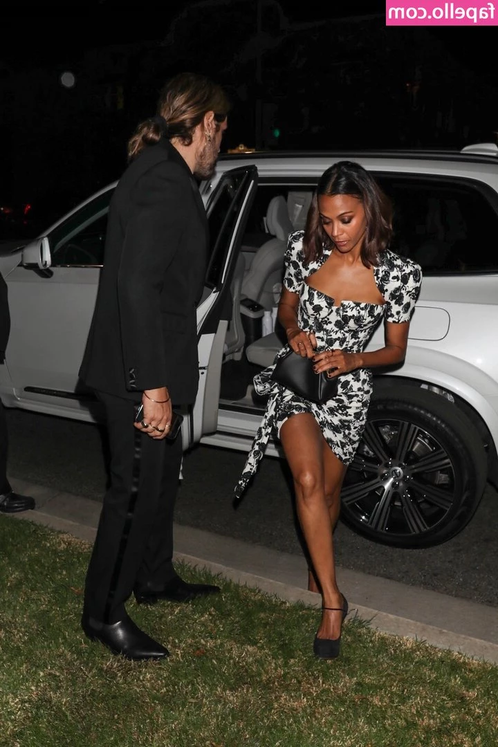 Zoe Saldana [ zoe-saldana ] - Fuck these titties