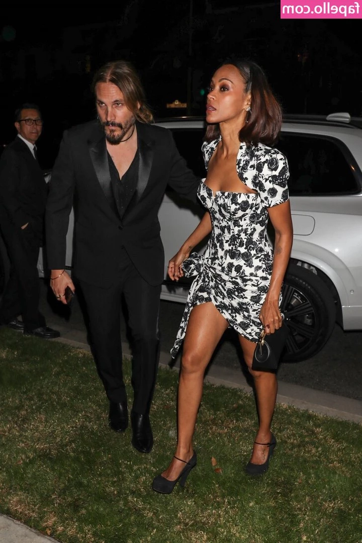Zoe Saldana [ zoe-saldana ] - Working out