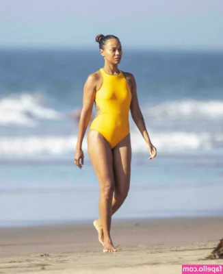Zoe Saldana [ zoe-saldana ] - Sunday fun day who wants to have some fun