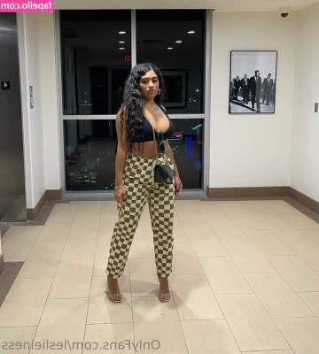 Leslie Ines [ leslie-ines ] - Who's into Ahegao? 🥵