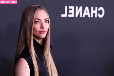 Amanda Seyfried [ amanda-seyfried-1 ] - Pic 1 of 4