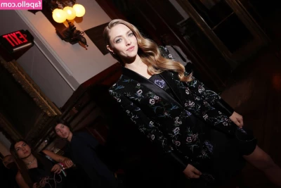 Amanda Seyfried [ amanda-seyfried-1 ] - 💋Hello baby, welcome to the assured pleasure.💋 