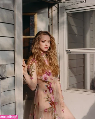 Amanda Seyfried [ amanda-seyfried-1 ] - NEW TIK COCK DANCE  150 LIKES FOR THE ‘NO HANDS’ CUM VERSION?😈