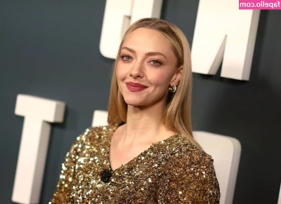 Amanda Seyfried [ amanda-seyfried-1 ] - watch me fill myself up with my fingers, do you hear how wet I am?