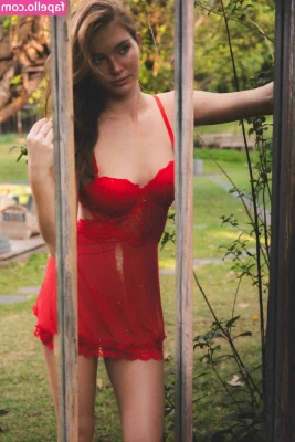 Anastasia Veretnova [ anastasia-veretnova ] - Gozaria no meu rostinho ou nos meus peitões?Would you cum on my face