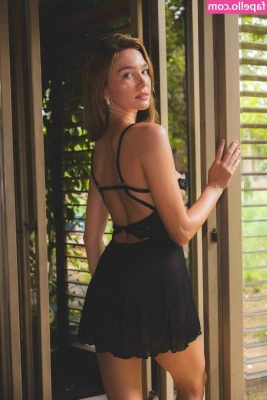 Anastasia Veretnova [ anastasia-veretnova ] - Te gustaría que sea tu esclava o tu ama?😈 Would you like me to be