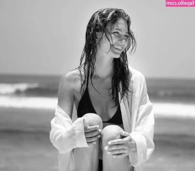 Anastasia Veretnova [ anastasia-veretnova ] - I wanna plaaaayyy daddy check your messages hehe