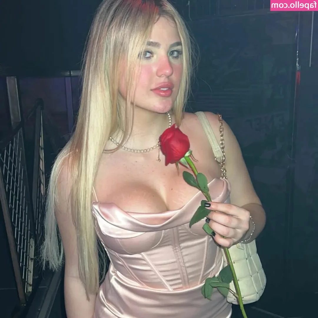 larinhaaasilvaa_ [ larinhaaasilvaa ] - Cant wait to share my BIRTHDAY SEX VIDEO with you guys.. SEPT 21st is