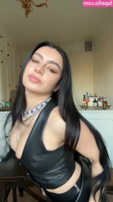 Charli XCX [ charli-xcx ] - Awesome Rematch with sexy bears @rrbears @daddy_b_1976 with breeding