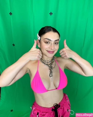 Charli XCX [ charli-xcx ] - Hiya  everyone   This is where I will be posting photos and teasers