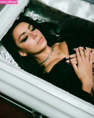 Charli XCX [ charli-xcx ] - Kdo by se přidal