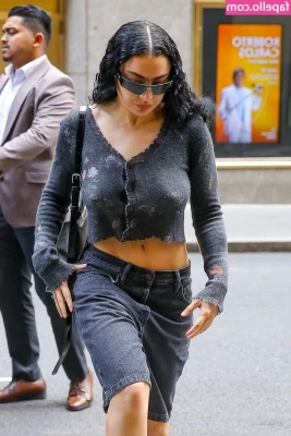 Charli XCX [ charli-xcx ] - cute blonde