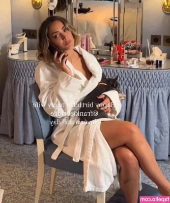 Frankie Bridge [ frankie-bridge ] - Letting him finish on my A s Anonindfw