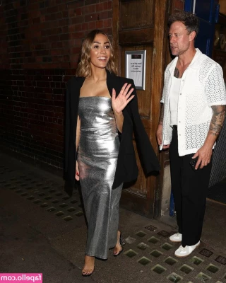 Frankie Bridge [ frankie-bridge ] - Monday's can suck my dick 👅🍆💦