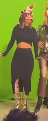 Frankie Bridge [ frankie-bridge ] - CABIN FEVER ORGY 😍💦