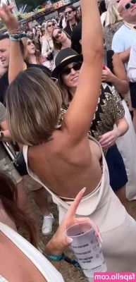 Frankie Bridge [ frankie-bridge ] - Sucking your cock