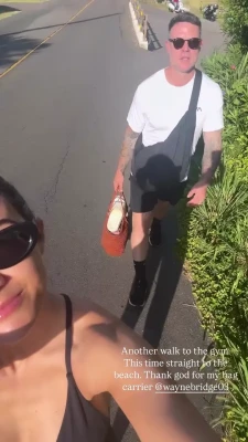 Frankie Bridge [ frankie-bridge ] - Feeling my big cock in my hands and massaging it with my spit feels