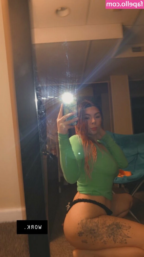 lil_mami_mariaa [ lil-mami-mariaa ] - What do u like more on this view? 😽
