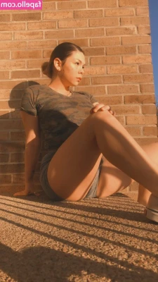 lil_mami_mariaa [ lil-mami-mariaa ] - Good morning 🖤