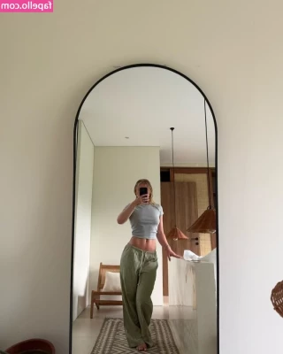 Majaaleonie - ❤️‍🔥𝒶 𝒽𝑜𝓉 𝓈𝒽𝑜𝓌𝑒𝓇