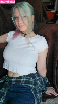 Sarah Shaye [ sarah-shaye ] - Ride on that dick on my tip toes 😏