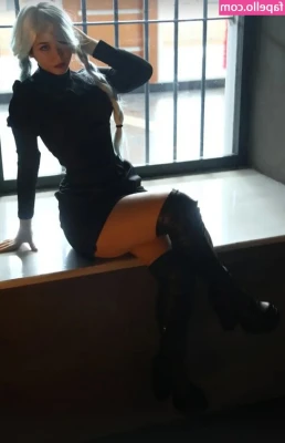 kitsumiuw - DONT FORGET TWO HORNY LIVE SHOWS TODAY 9AM BST AND 1PM BST