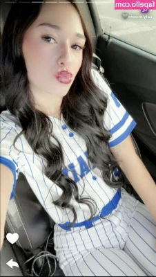 Caty Moore [ caty-moore ] - Tittiiieeeessss  Side note, how do like my hair?