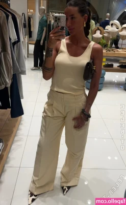 Melina Demirbay [ melina-demirbay ] - Should I take it off?