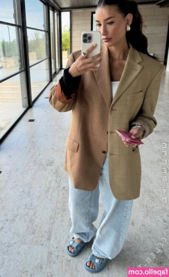 Melina Demirbay [ melina-demirbay ] - Good orange morning💋 Two sunnies is certainly a lot. But trust me,